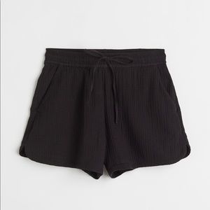 H&M Crinkled Cotton Shorts